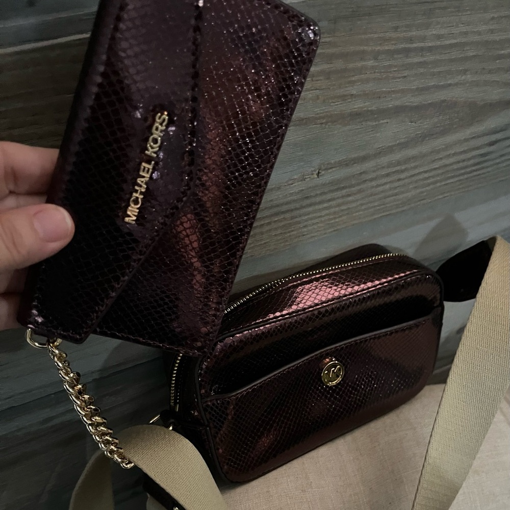 Michael Kors Shimmering Burgundy Crossbody Bag - Picture 2 of 12